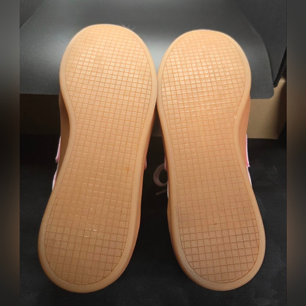 Madden Girl Giia Light Pink Suede Gum Sole Sneakers 7 W/ Box - Picture 12 of 15